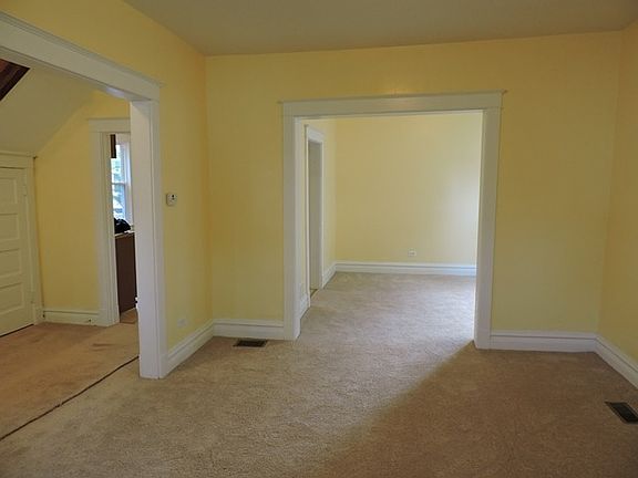 4th image of 648 Lenox Ave