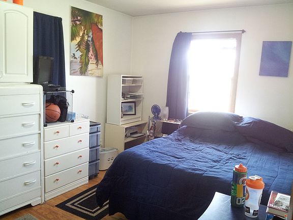 Contemporary Bedroom 3