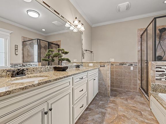 5th image of 8608 Skybrook Dr
