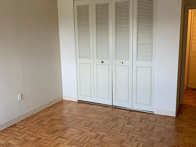 1025 Hancock St #6D — Photo 9