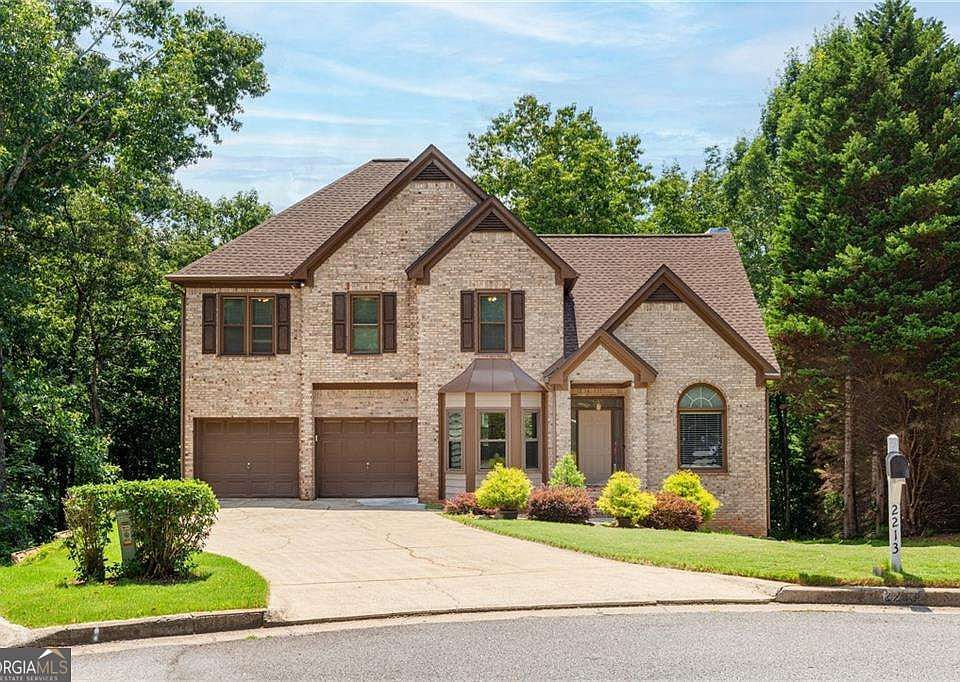 1st image of 2213 Thicket Ct NW