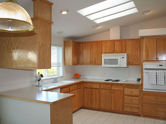 4th image of 5819 89th Street Ct E #83