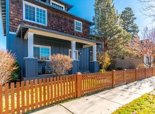 61710 Darla Pl, Bend, OR 97702
