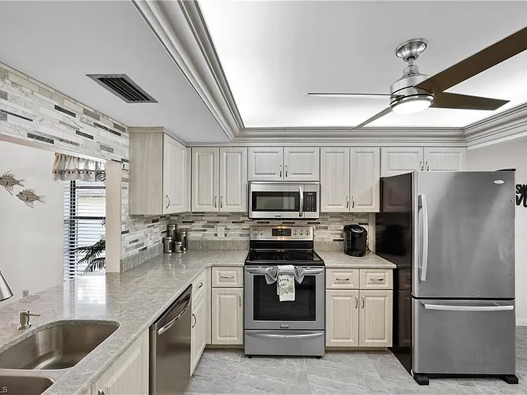 500 Misty Pines Cir #206 — Photo 12