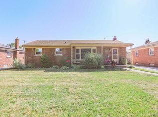 24868 Beierman Ave, Warren, MI 48091