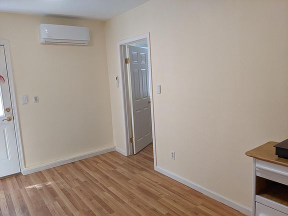 3rd image of 571 Serenade Way #B