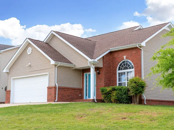 630 Berry Cir, Springfield, TN 37172