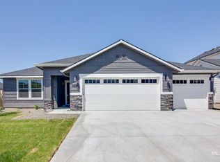 5616 S Memory Ave, Meridian, ID 83642