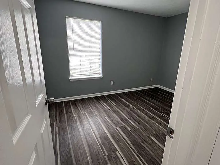 1457 Stone Mill Trce #1457 — Photo 22