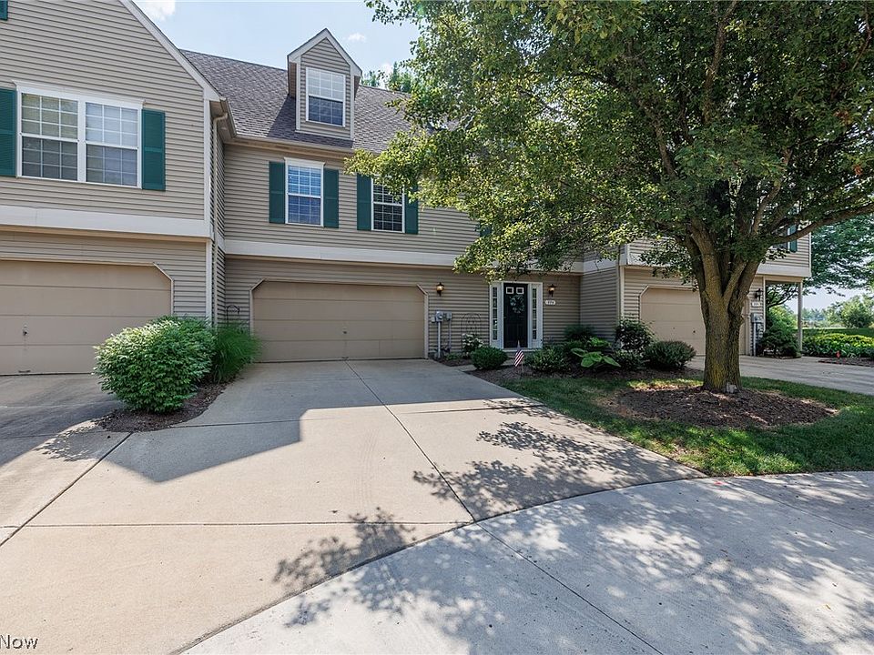 1st image of 775 Heath Ln
