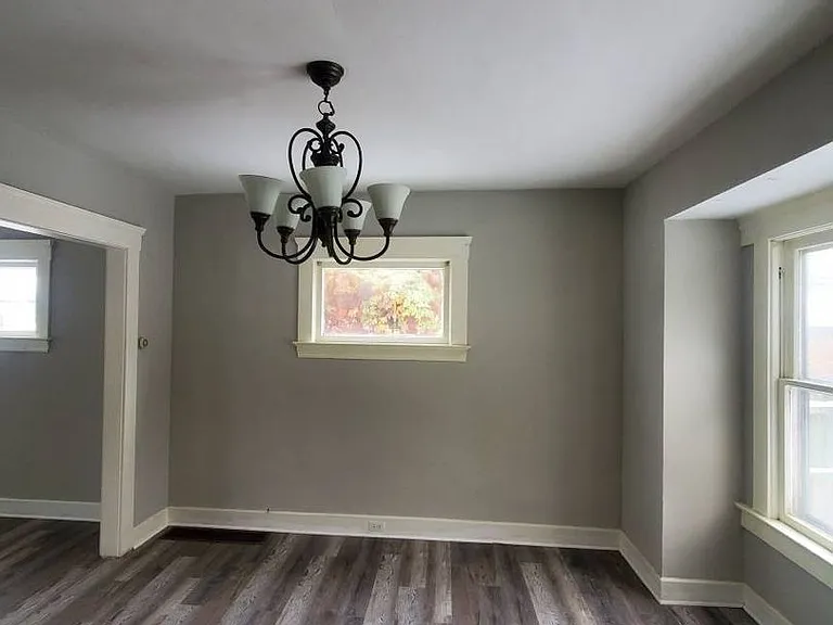 14205 Savannah Ave — Photo 16