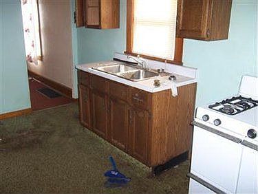 4th image of 341 Devitt Ave