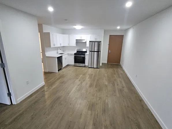222 Gramatan Ave, Mount Vernon, NY
