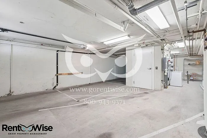 727 Moraga St — Photo 54