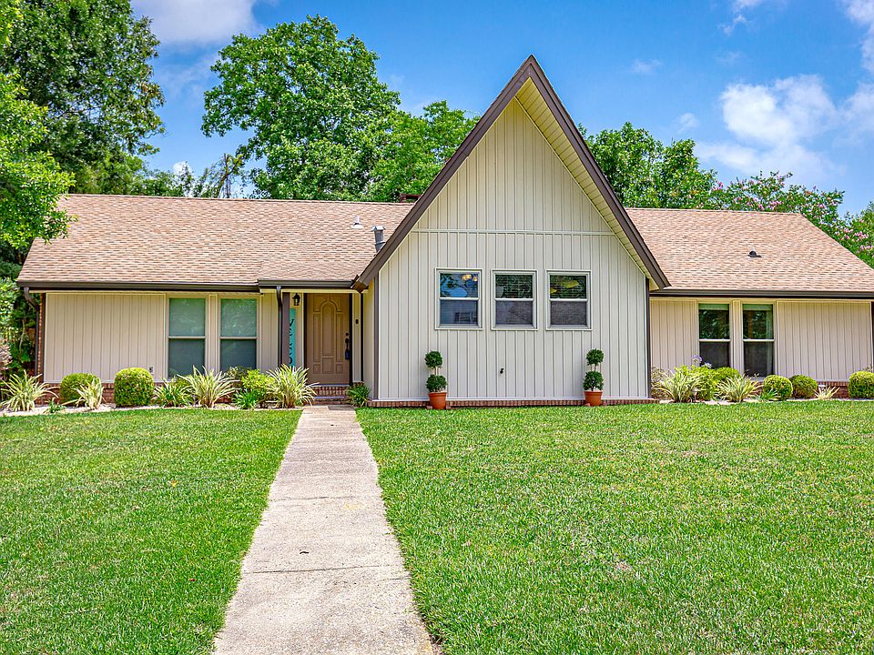1st image of 1604 Pine Tassel Dr