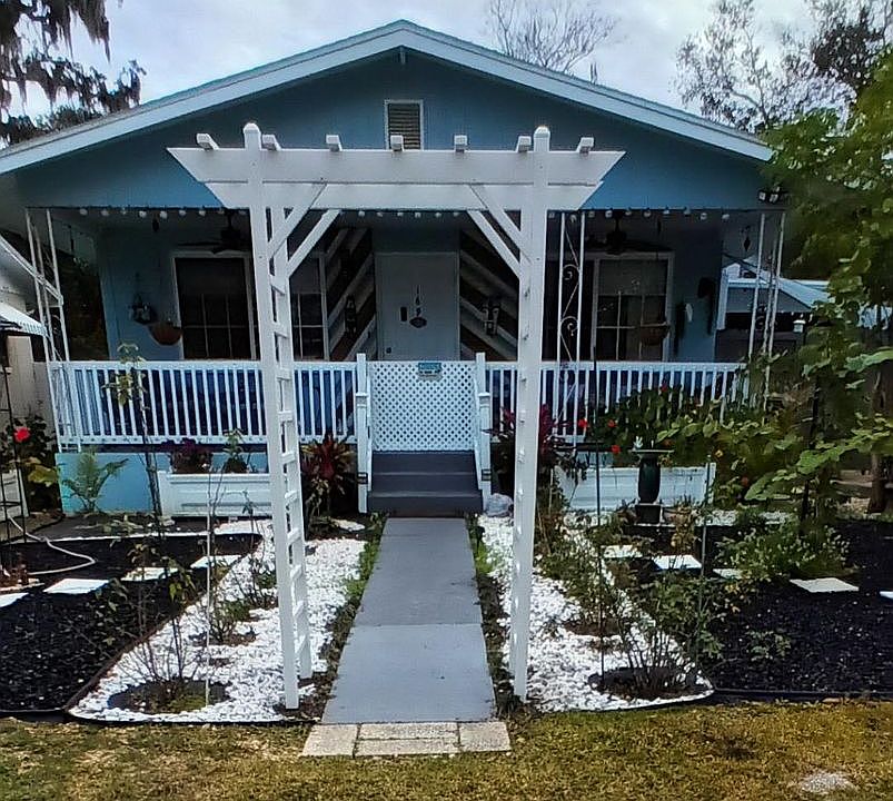 1st image of 169 Kingston Ave