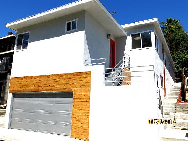 1st image of 4881 Farquhar St