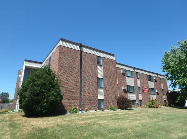 Crestwood Apartments