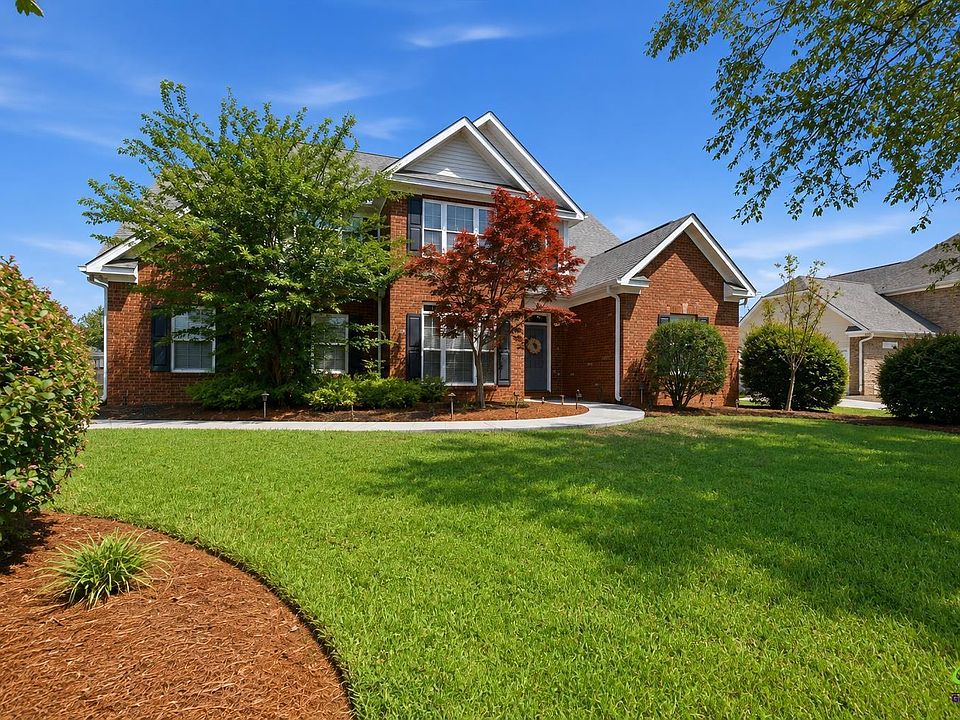 1st image of 110 Cole Ct