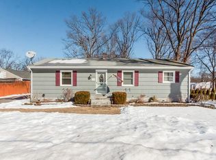 336 Forest Hills Rd, Springfield, MA 01128