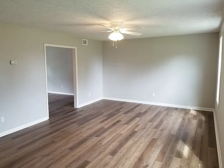 1445 Toshiba Dr — Photo 10