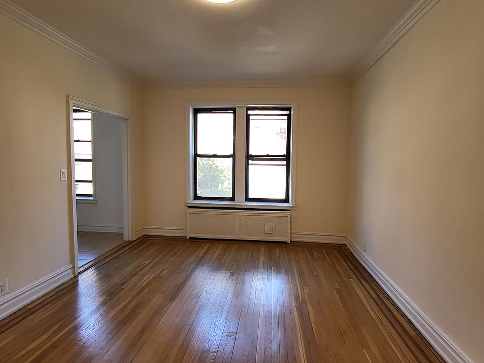 1st image of 11525 84th Ave APT 2K