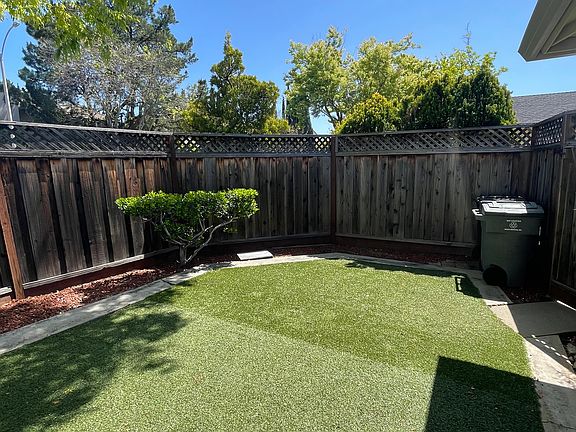 4th image of 1667 Canary Dr #1667