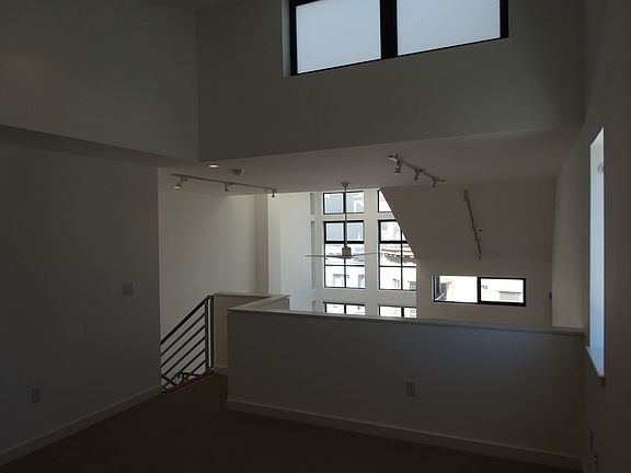 4th image of 637 Natoma St APT 5