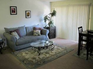 1502 La Playa Ave APT 6-202, San Diego, CA 92109