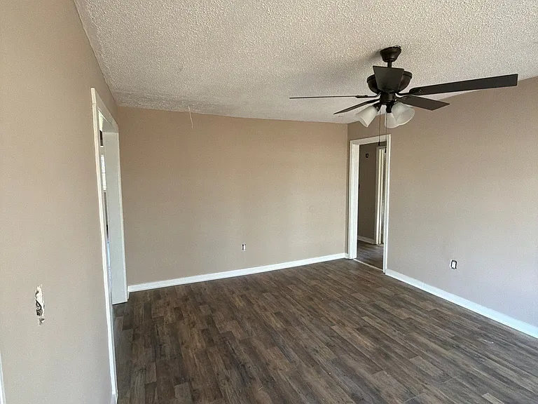267 Woody Dr — Photo 9