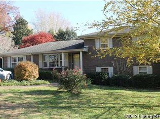 128 Donna Dr, Hopkinsville, KY 42240