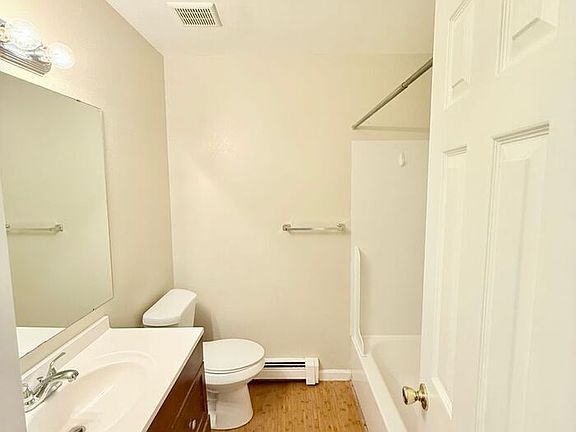 4th image of 1731 E 16th St