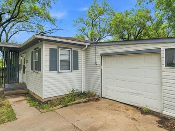 4th image of 1233 Money St
