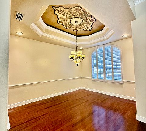 5th image of 1760 Timber Oaks Ct