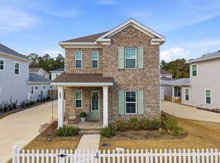 204 Red Deer Run, Niceville, FL 32578