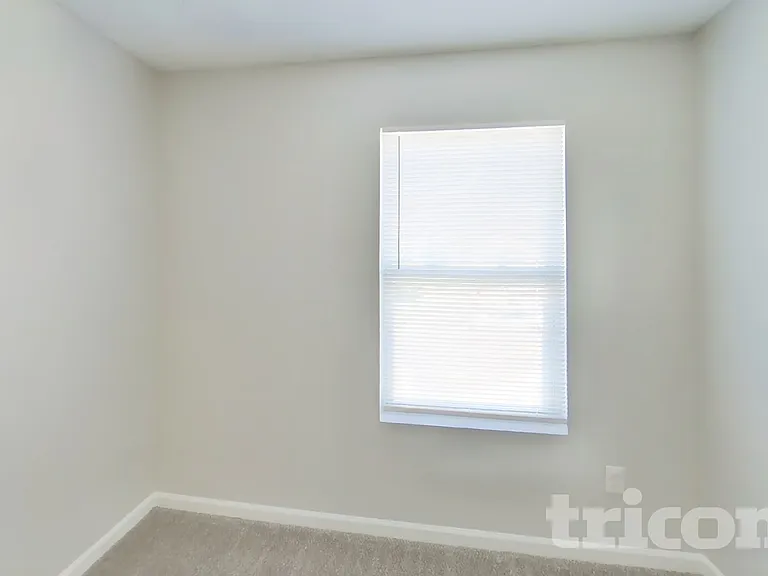 3203 Brandenburg Dr — Photo 11