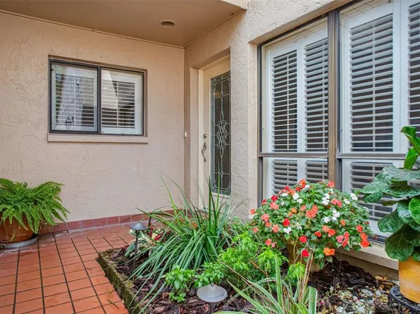 4230 Hartwood Ln, Tampa, FL 33618