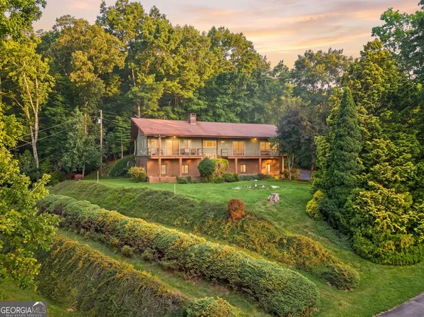 1135 Daves Creek Rd, Franklin, NC 28734