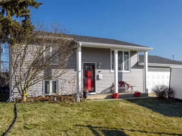 310 McKool Ave, Romeoville, IL 60446