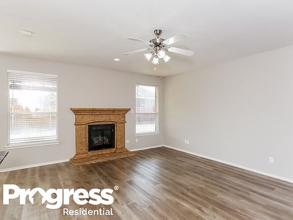5th image of 53 Lucas Ln