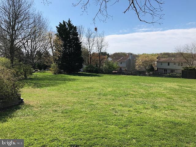 2nd image of 4703 E Joppa Rd