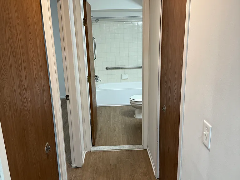 120 Manitou Ln #7 — Photo 9