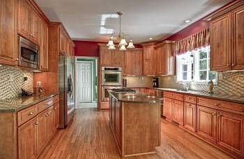 4th image of 3509 Broadrun Dr
