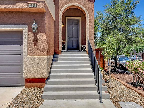 4th image of 9020 Garden Fox Ct
