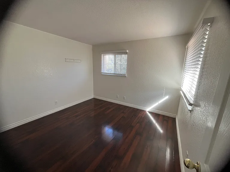 10065 Miracanto Way — Photo 30