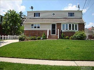 1st image of 66 Butler Blvd