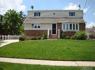 66 Butler Blvd, Elmont, NY 11003