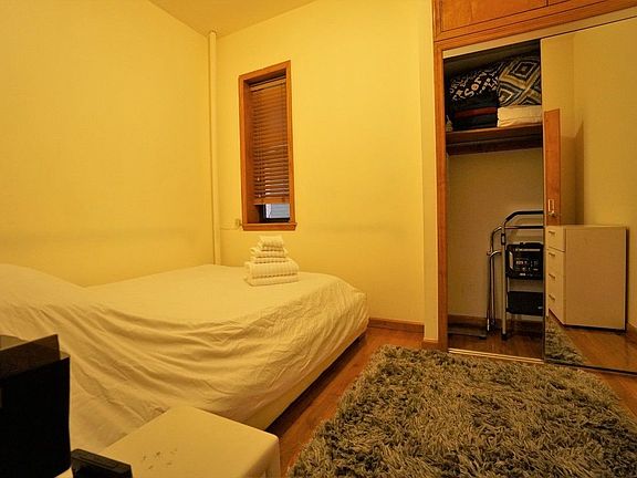4th image of 355 E 77th St #2A
