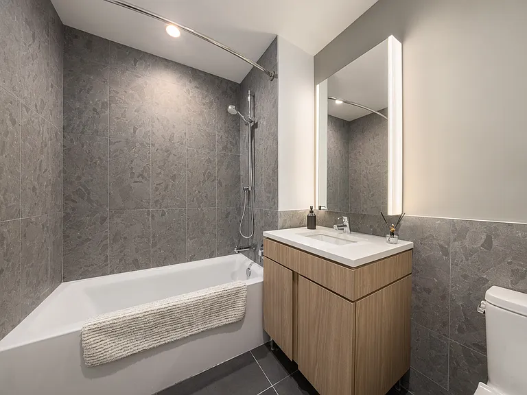 89 Dekalb Ave #7J — Photo 7