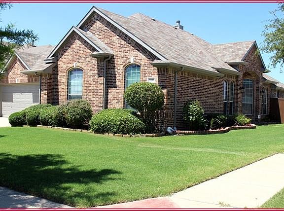 2nd image of 3500 Pendery Ln